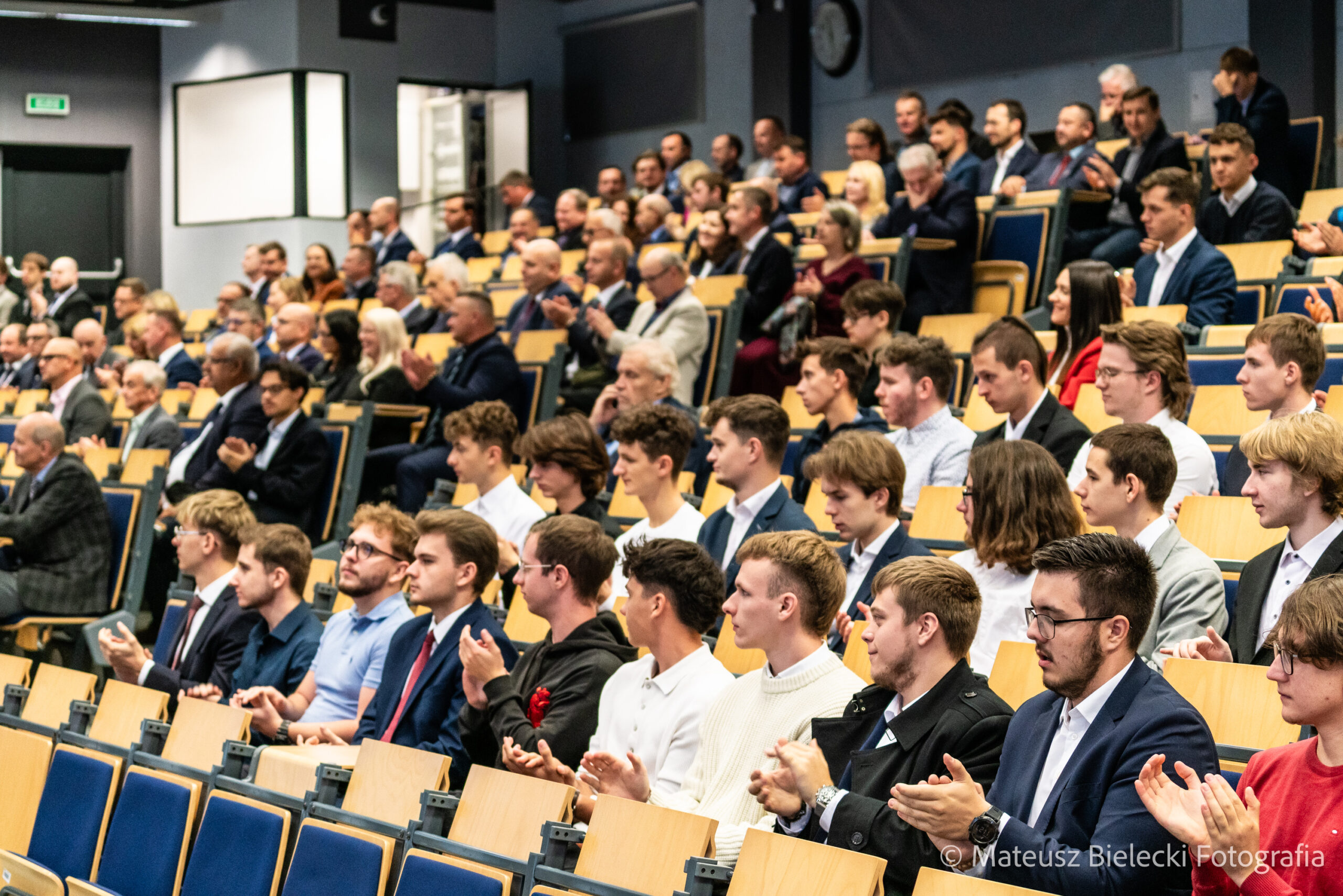 Inauguracja roku akademickiego 2025/2026 na Wydziale Inżynierii Elektrycznej i Komputerowej