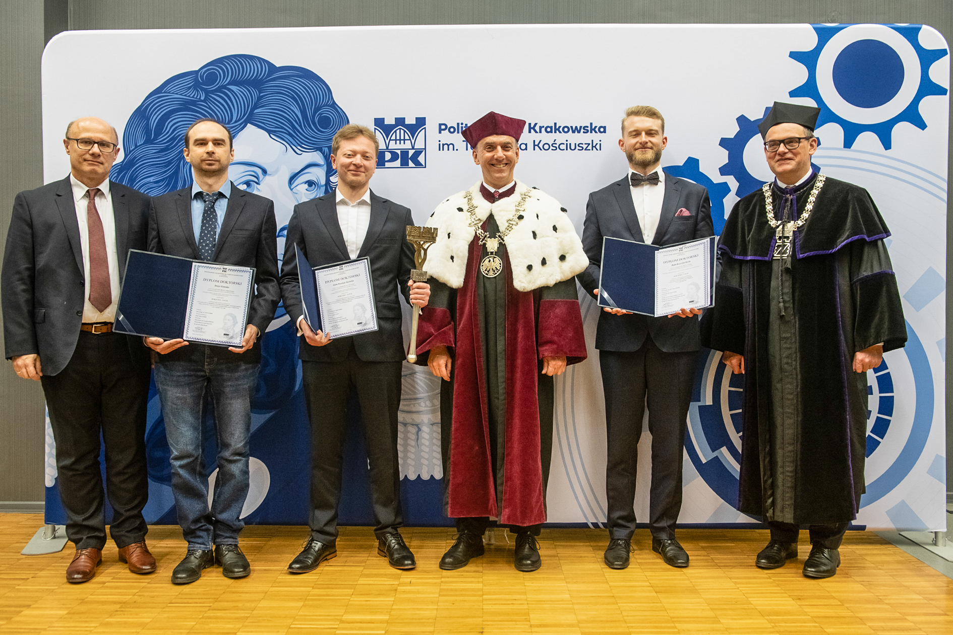 Promocja doktorów i doktorów habilitowanych – kilku nowych doktorów związanych z WIEiK