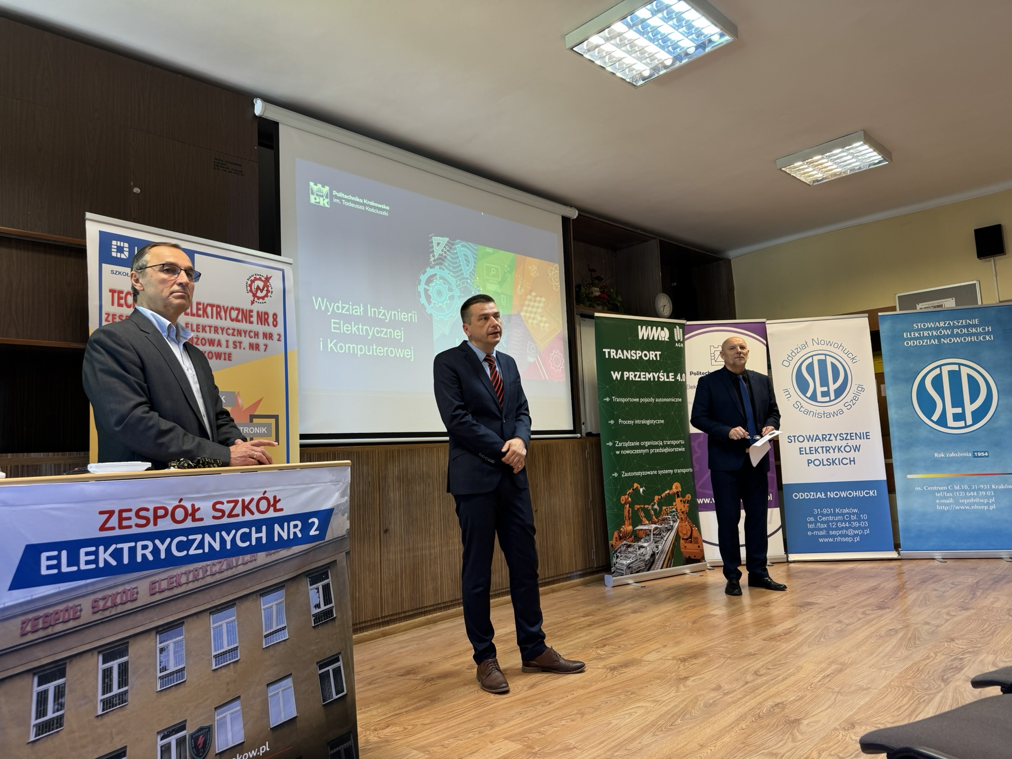 WIEiK partnerem Ogólnopolskiego Konkursu Interdyscyplinarnych Prac Technicznych 2026